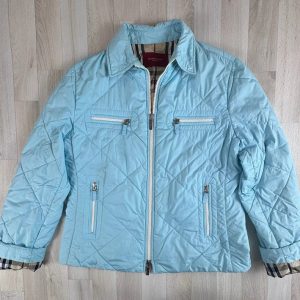 Burberry London chaqueta acolchada azul cielo, forro interior clásico Nova Check